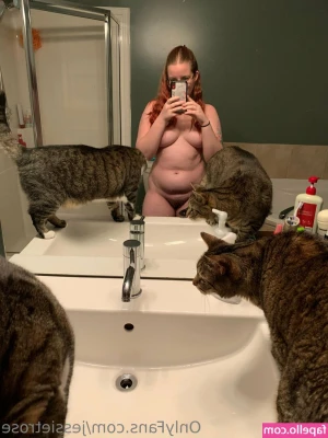 jessietrose - How do I look ?