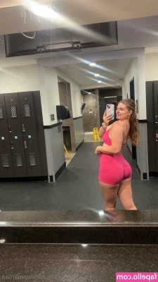 xoxoariiaa - My feet have been sweating all day