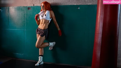 Becky Lynch [ becky-lynch ] - I wish you an amazing day  I love you guys