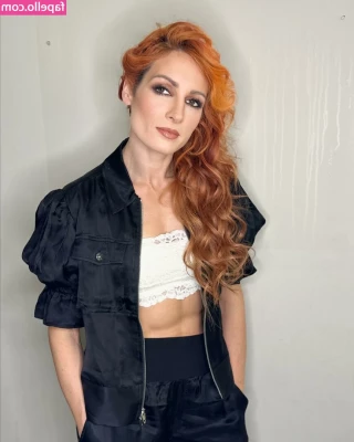 Becky Lynch [ becky-lynch ] - I m planning out some upcoming shoots and can t decide between these