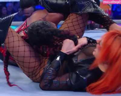 Becky Lynch [ becky-lynch ] - $10 TITTY PRESENT 🤭 Tip $10 for a glimpse at my TITS 🍒