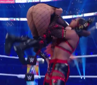 Becky Lynch [ becky-lynch ] - I am often a very shy girl   It s so easy to make me blush    But