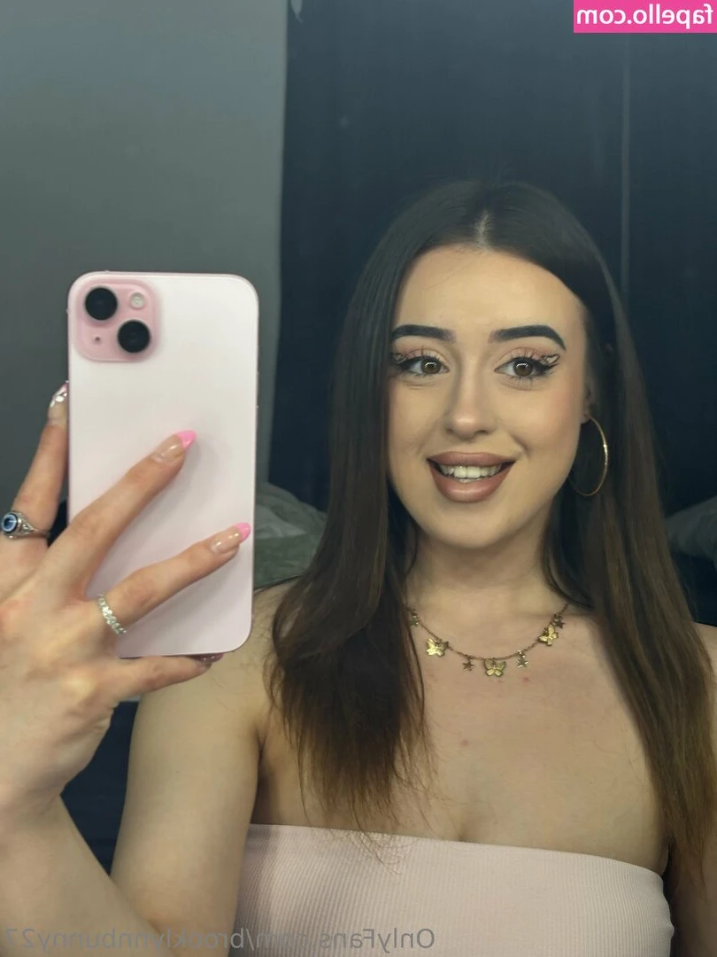 Brooklynnbunny27 - Suck it 😈