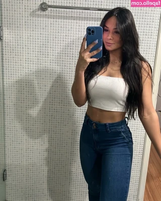 Beatriz Soares [ beatriz-soares ] - #casual also for some reason these photos look like they were taken