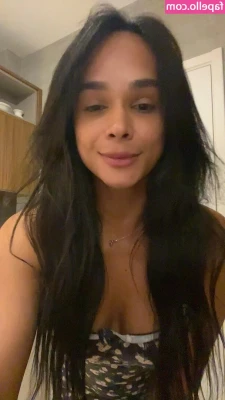 Beatriz Soares [ beatriz-soares ] - trying to get to know my audience, let me know what you prefer