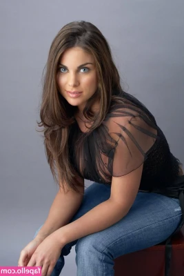 Nadia Bjorlin [ nadia-bjorlin ] - Woo hoo finally feeling better! Who missed my booty?  I’ll be back