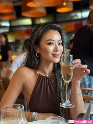 Sammiglx - POV: Teasing you while you are hard at work (so you can come home and