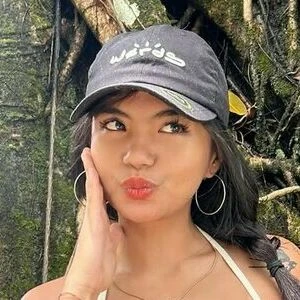 Clarisya Putri Maula