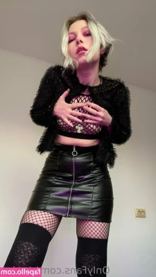 strwbrr - Tormenting a new sissy Chastity Charli