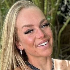 lily_18yo