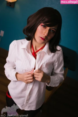 Aisu_Cos [ aisu-cos ] - Back to daily posting again guys! ❤️