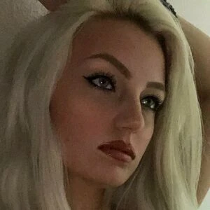 missriarose