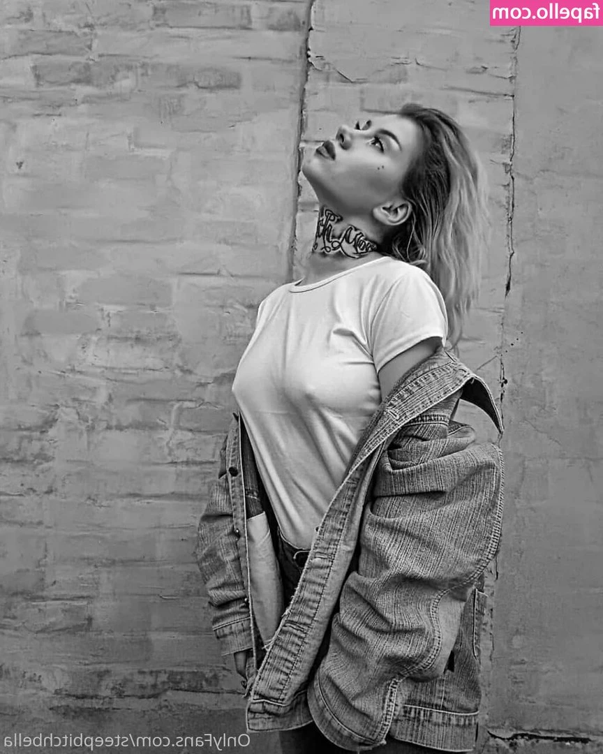 steepbitchbella - New content tonight guys Watch me be a good girl for u daddy  This