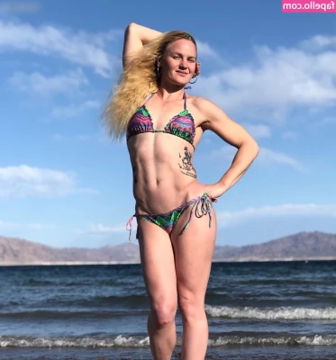 Valentina Shevchenko [ valentina-shevchenko ] - this   is so big and juicy cum watch me shake it for you