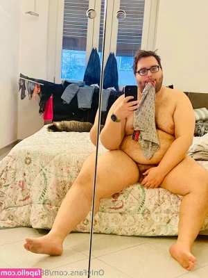 88teddynerd - These are just some stills from yesterday’s video, but DAYUM🥵 
