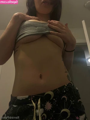 reneeprentice1 - Have you seen my new PPV yet? 😏🤭