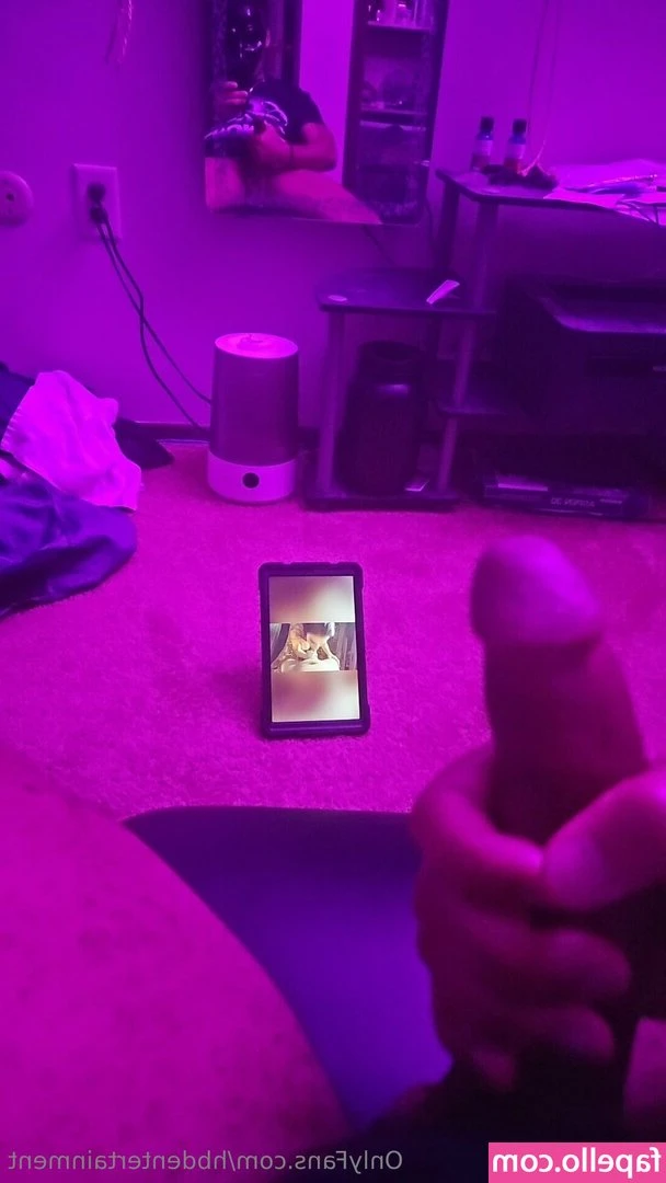 hbdentertainment - Che cosa ne pensate della mia nuova esperienza a letto nella storia?