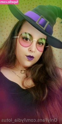 lydia_lotus [ lydia-lotus ] - Afternoon baby .... 🧡