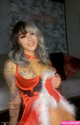 rubyroxanne [ rubyroxanne-1 ] - New videos being posted :) I have a new b/g video 😋 which one