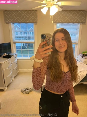 naughtysusannahxxx - Yes I wore this out. Do you guys like subtly sexy outfits?