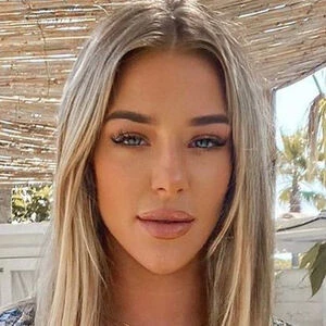 Taylor Ward