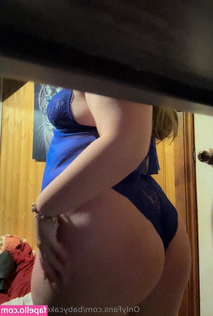 babycakesbabesssss - Cum and climb into bed with me this morning 💦 Let mommy take care