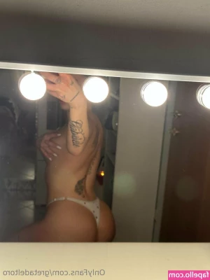 Gretadeltoro - Listen to me talk and watch how I move my ass for you baby  I want to