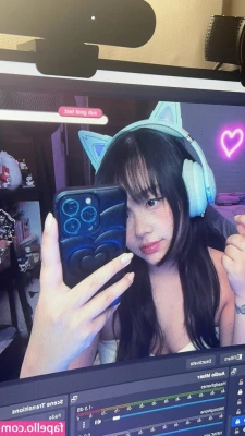 sadparu - Do you like me in my panty hose babe 🙈