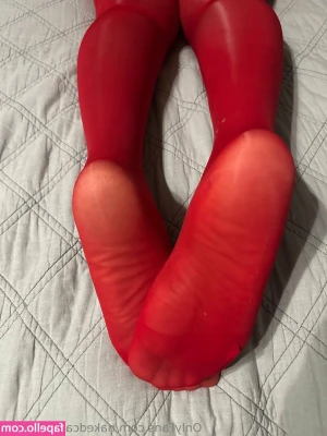 nakedcaramelsoles - so the weekend begins and relaxation at the cottage... well-being