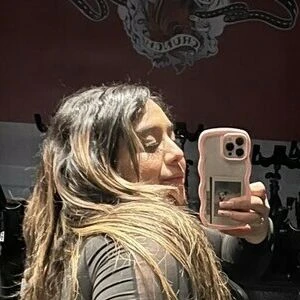 nicolly_riscado
