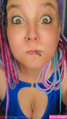 alluringeroticaxfree - Happy hump day   here s a little sneak at the Christmas content