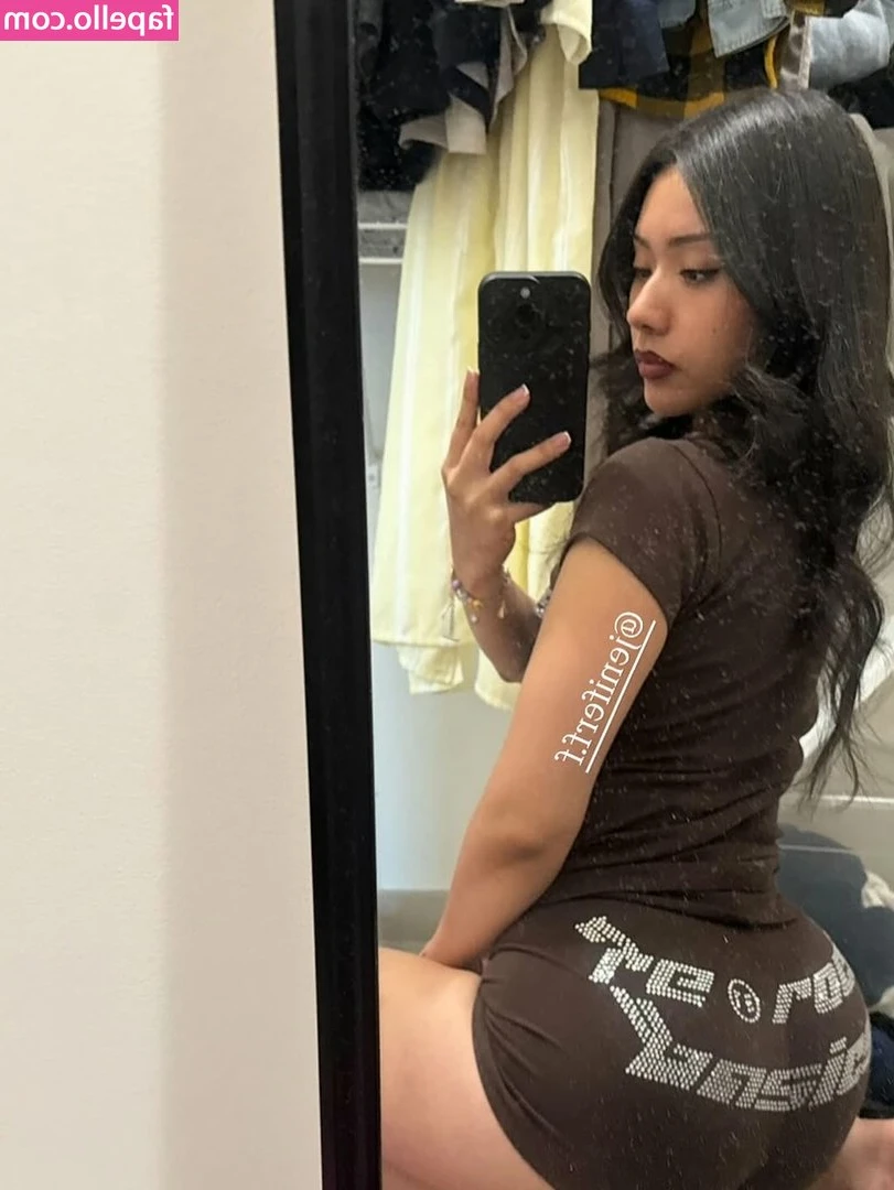 jeniferf.f [ jeniferf-f ] - We can watch scary movies and eat candy, but I'm gonna cover my eyes
