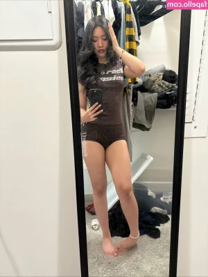 jeniferf.f [ jeniferf-f ] - it’s hump day✨🥰
