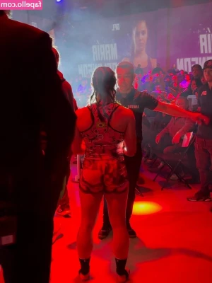 Maria Sinistrinha Belanson [ maria-sinistrinha-belanson ] - Should I stream here for the UFC fight reactions too?