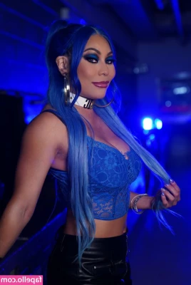 Mia Yim [ mia-yim ] - The nature inspired us once more🍃   We shared love and care