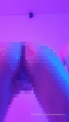 priestessyuzu - would you be so kind to entertain your empress darling