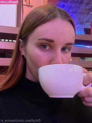ioanna_si [ ioanna-si ] - I know you love waking up to me    I missed you so I tossed in an