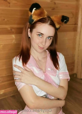 ioanna_si [ ioanna-si ] - Happy Friday  I m cummingg for ya