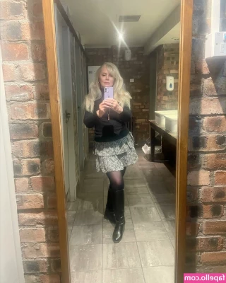British 00's Porn [ british-00-s-porn ] - Hello guys! Missed me? Do you follow me on Insta/Twitter ? I still