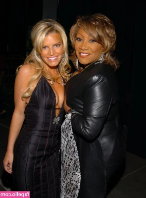 Jessica Simpson [ jessica-simpson ] - Certified M I L F