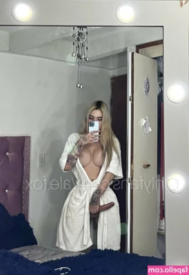 Alejandra Foxxx [ alejandra-foxxx ] - How soft you think it is 😋 fva