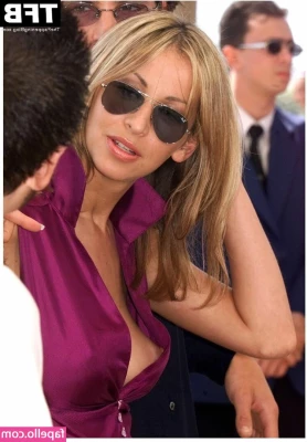 Sarah Michelle Gellar [ sarah-michelle-gellar ] - Let me show you what this pussy can do 💦 DM for sexting special