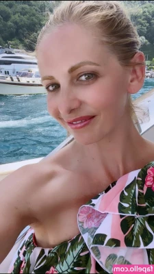 Sarah Michelle Gellar [ sarah-michelle-gellar ] - Had some fun showing off my heels