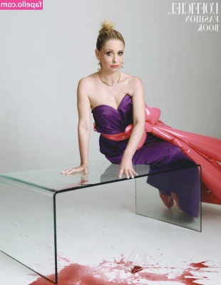 Sarah Michelle Gellar [ sarah-michelle-gellar ] - All the power in pink💪😜