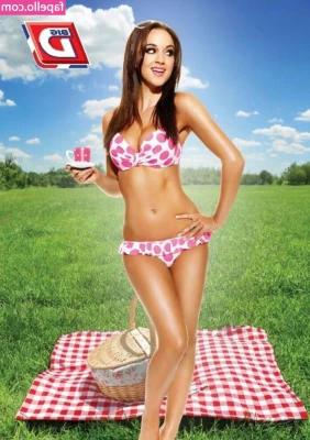 Rosie Jones [ rosie-jones ] - She’s a pervy girl in a pervy world ;)
