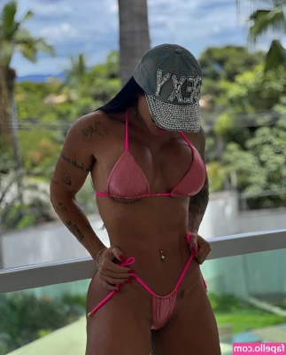Kamila Simioni [ kamila-simioni ] - Suck me dry, pound my huge ass and take me to the buffet.