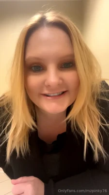 mzpinky76 - New toy what u think
