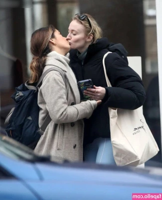 Sophie Turner [ sophie-turner-1 ] - Have the most beautiful weekend bby  x