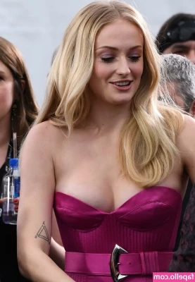 Sophie Turner [ sophie-turner-1 ] - If you were my personal footboy  I would make you clean my feet with