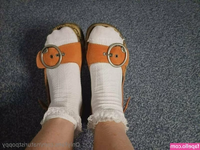 naturistpoppy - Cosy bunny Xox